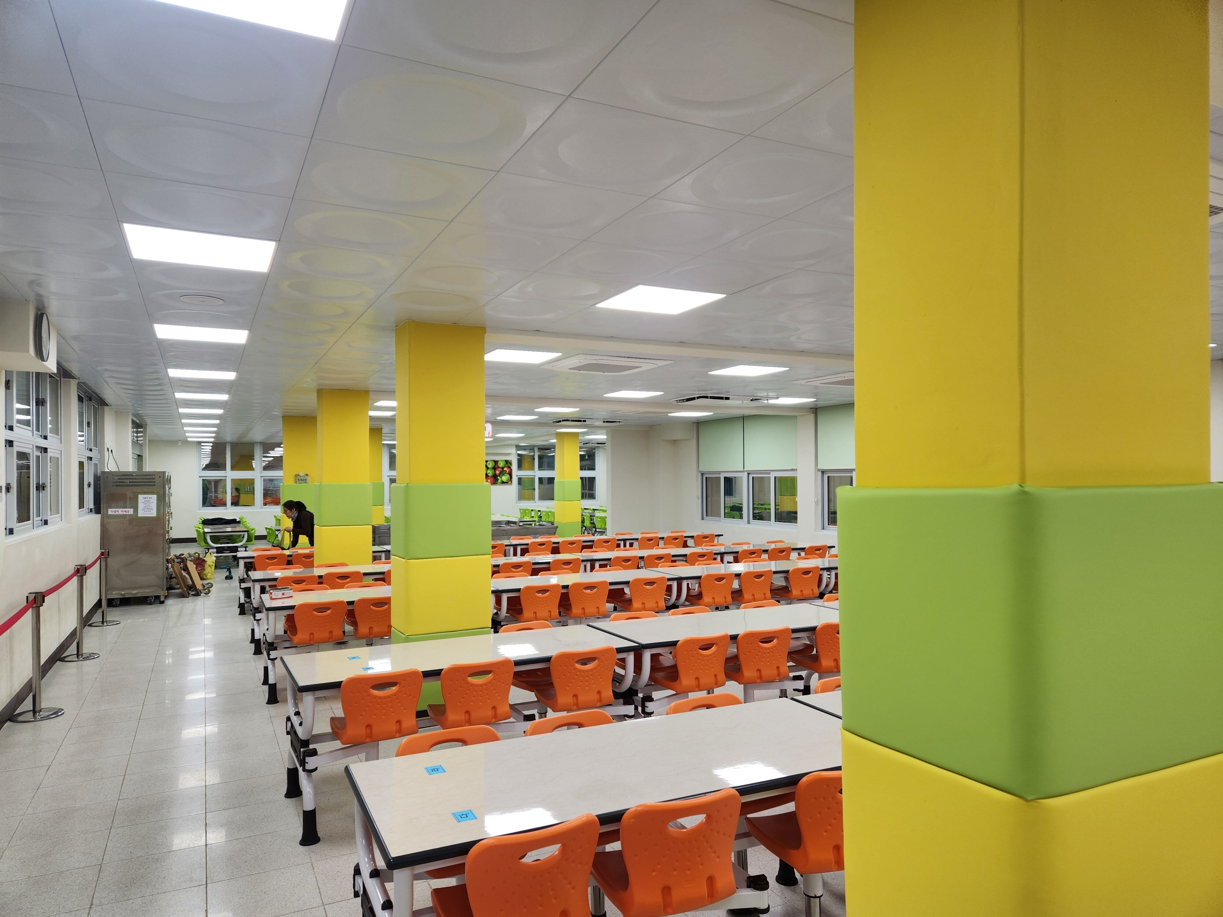 거제동 연서초등학교